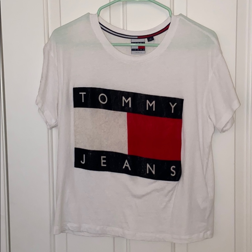 Tommy Hilfiger t shirt size small velvet